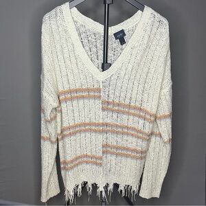Daytrip Cream V-Neck Sweater with Stripes Size Large